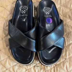 Vince Camuto leather Brand New